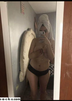 Mega tetas de esta jovencita 13