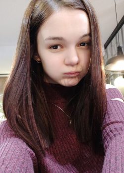 Morrita traviesa termina haciendo pack de dioses. 9