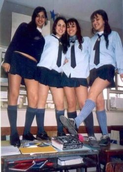 Pack variado de colegialas calentonas. 26