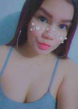 Chavita con carita de inocente pero muy putica 19