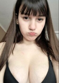 Pendeja "timida" de la clase termina filtrada 23