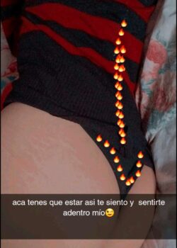 Mi compañera del colegio me manda fotos 12