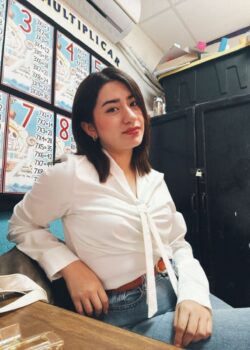 La maestra jardinera es tremenda zorrita 12