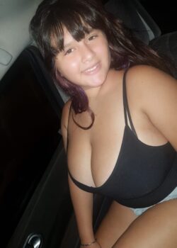 Pendeja gordibuena se la cogen rico 9