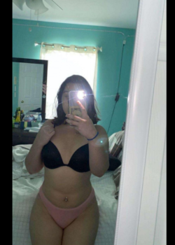 Pack de esta gordibuena 20