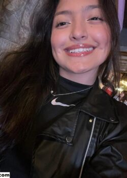 Morrita cachonda se dejo grabar en el motel 22