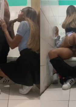 Pendeja colegiala chupandole la verga a su profesor 13